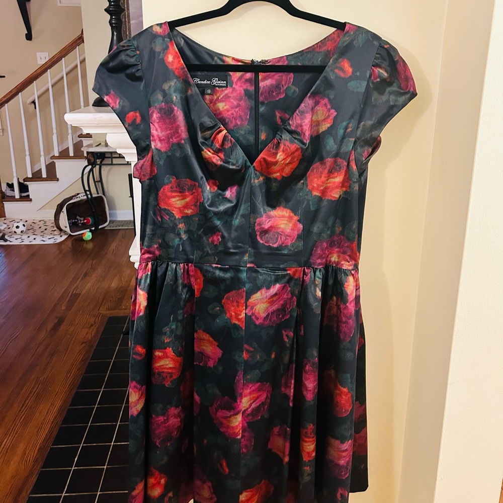 Floral cocktail dress; size 16